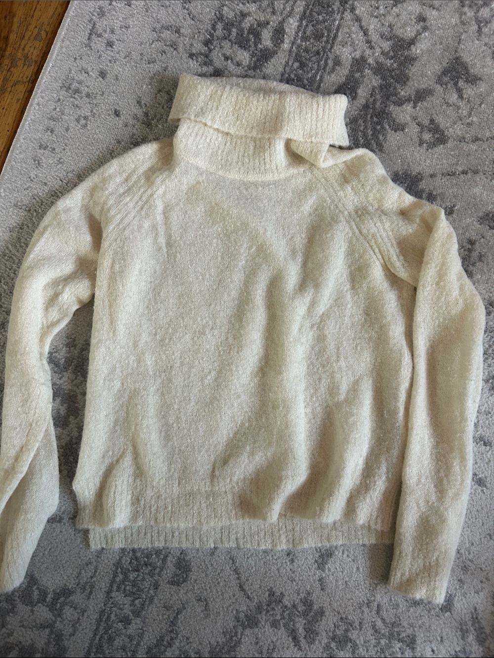 PAIGE Cream Turtleneck Pullover Sweater